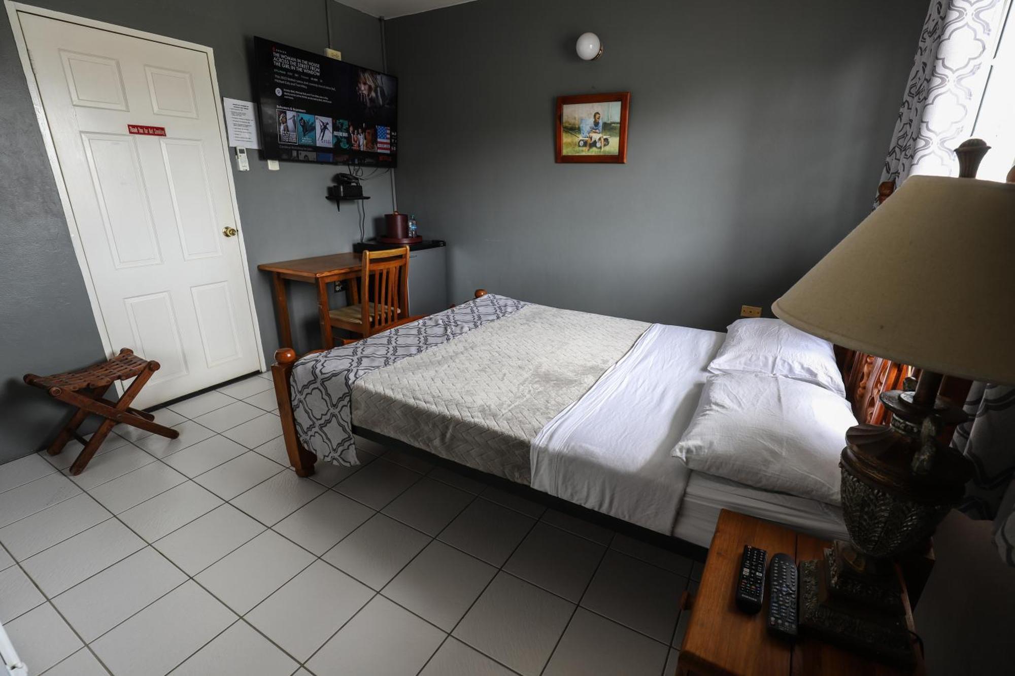 Airport Inn Piarco Exterior photo