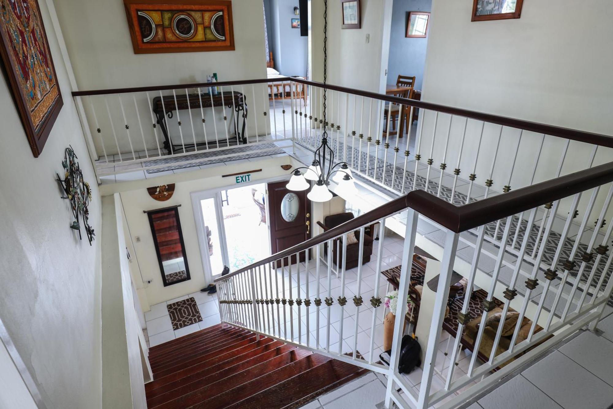 Airport Inn Piarco Exterior photo