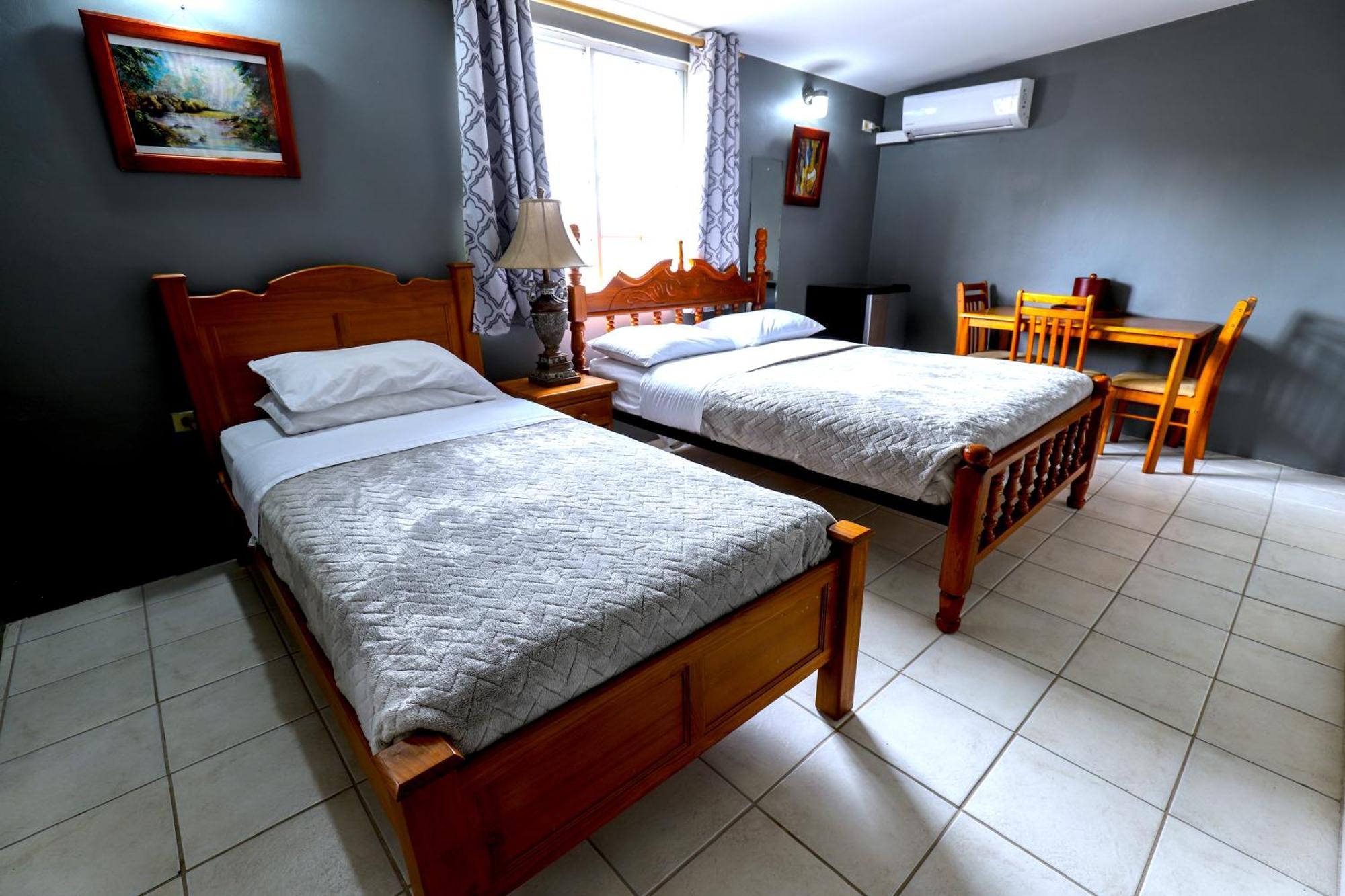 Airport Inn Piarco Exterior photo
